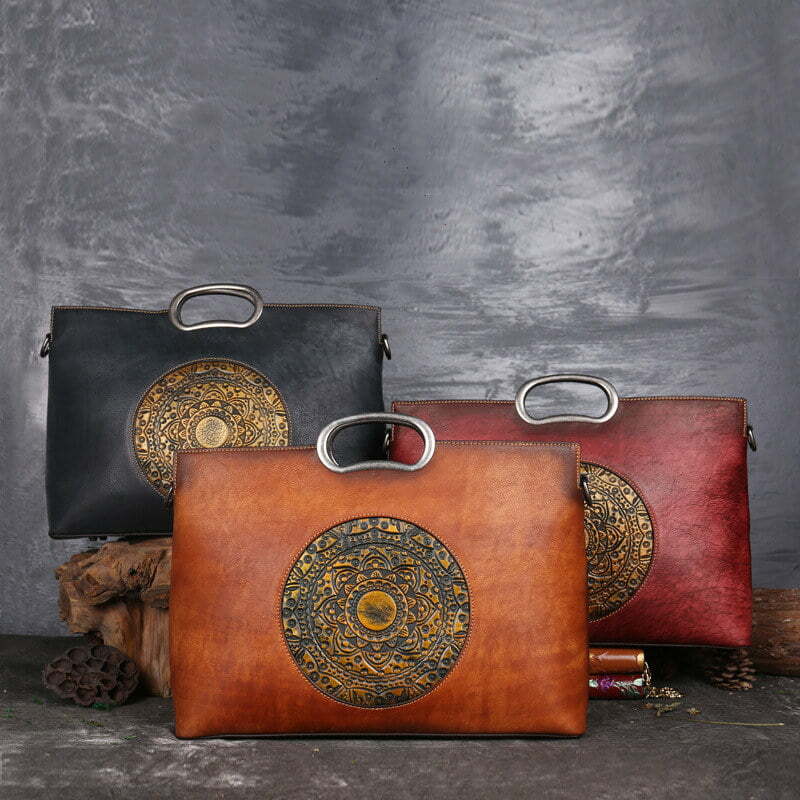 Genuine Leather Embossing Totem Handbag Classic Shoulder Bag
